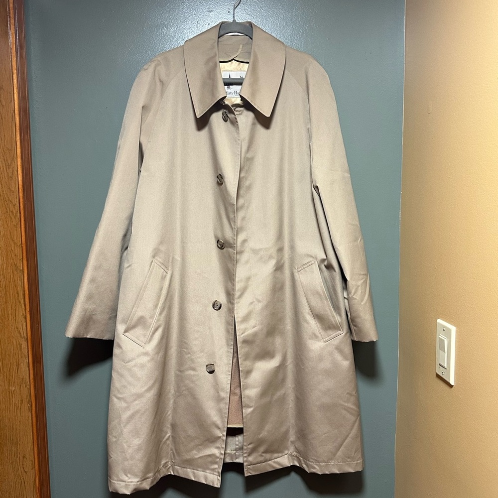 VINTAGE Misty Harbor Trench Coat | 42L Made in USA Machine Wash Zip Out Lining